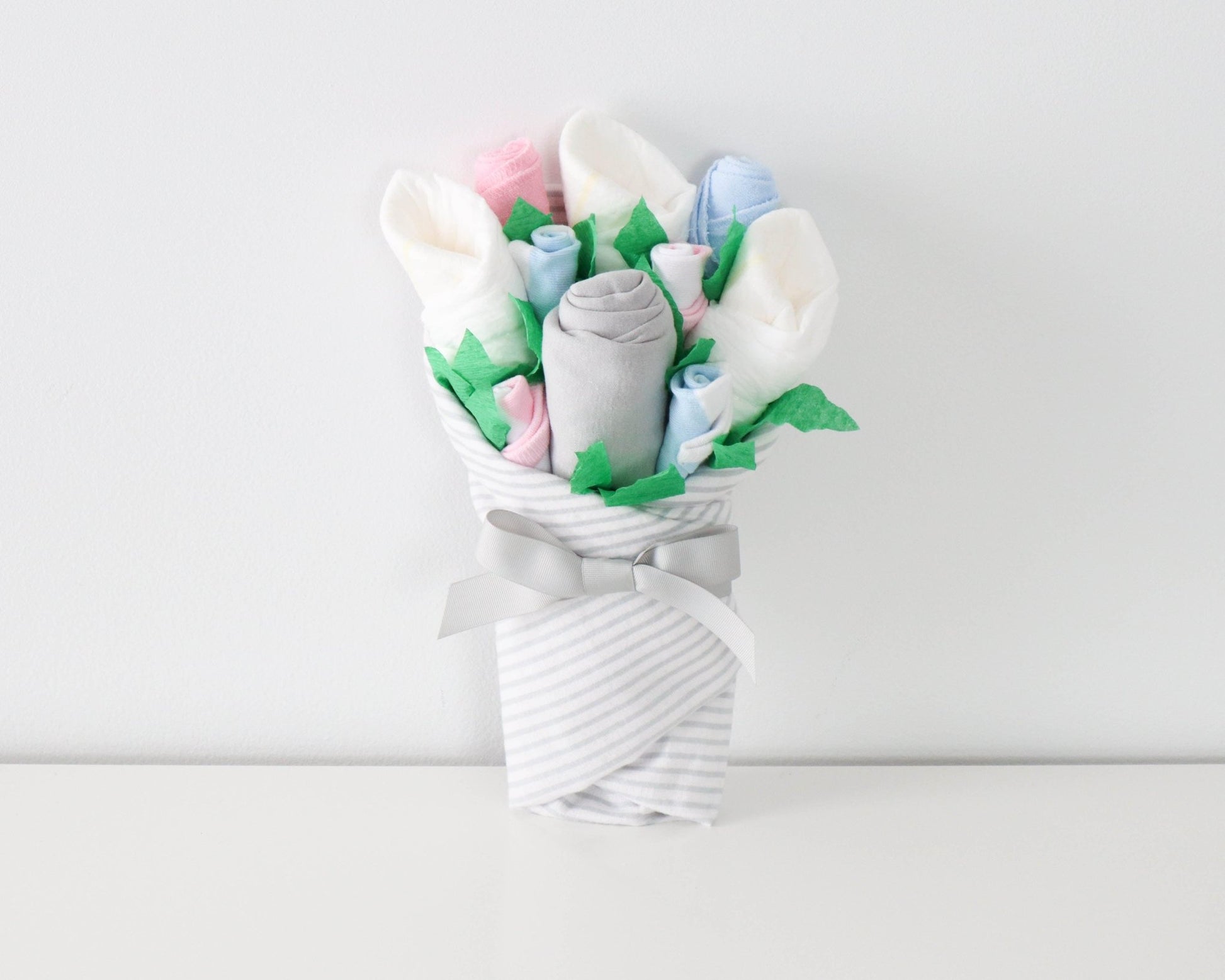 Gender Reveal Baby Gift Set - Baby Blossom Company