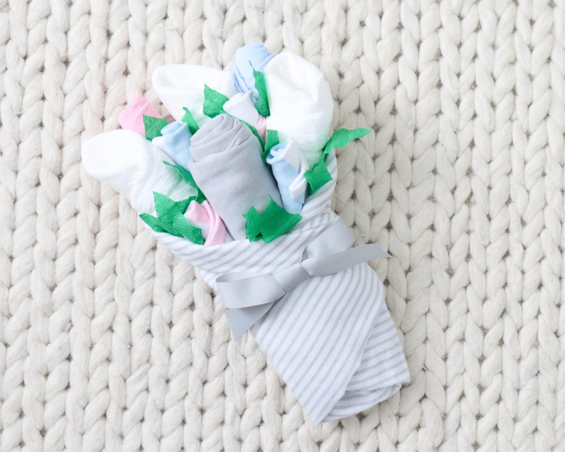 Gender Reveal Baby Gift Set - Baby Blossom Company