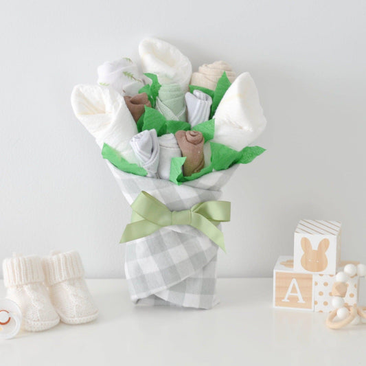 Gingham Forest Baby Gift Set - Baby Blossom Company