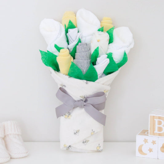 Little Bee Baby Gift Set - Baby Blossom Company