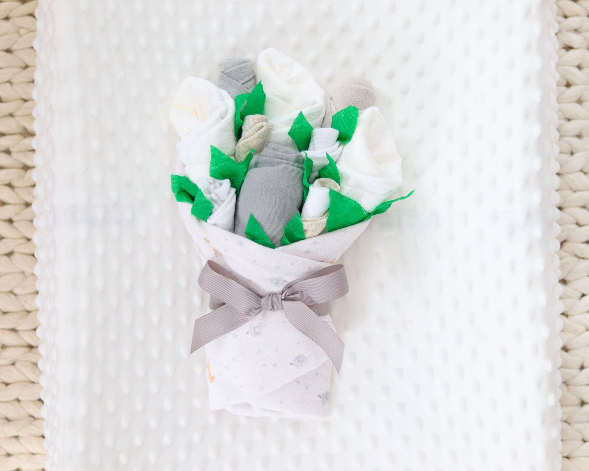 Neutral Safari Baby Gift Set - Baby Blossom Company