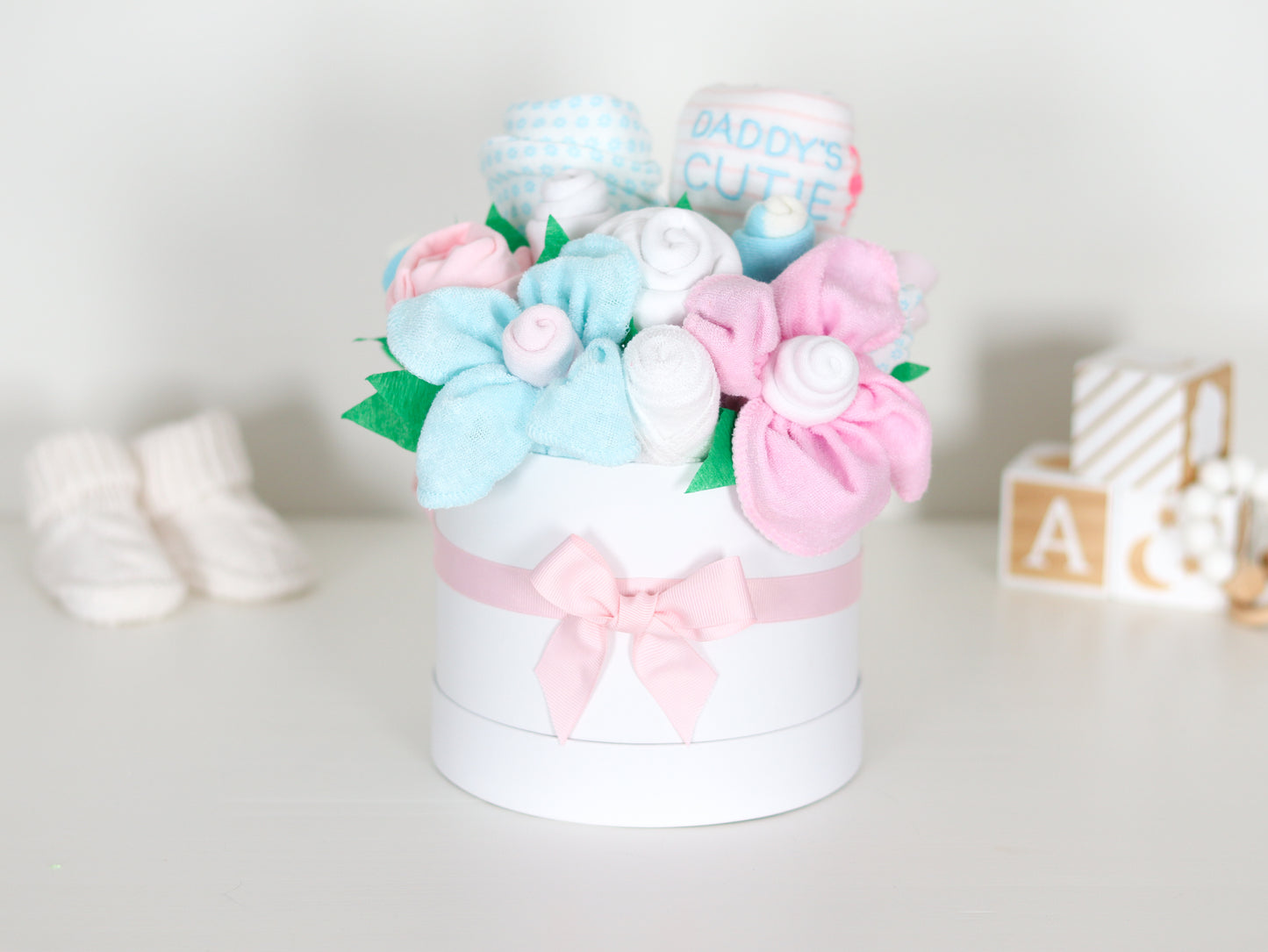 Flamingo Baby Girl Bouquet Gift Set