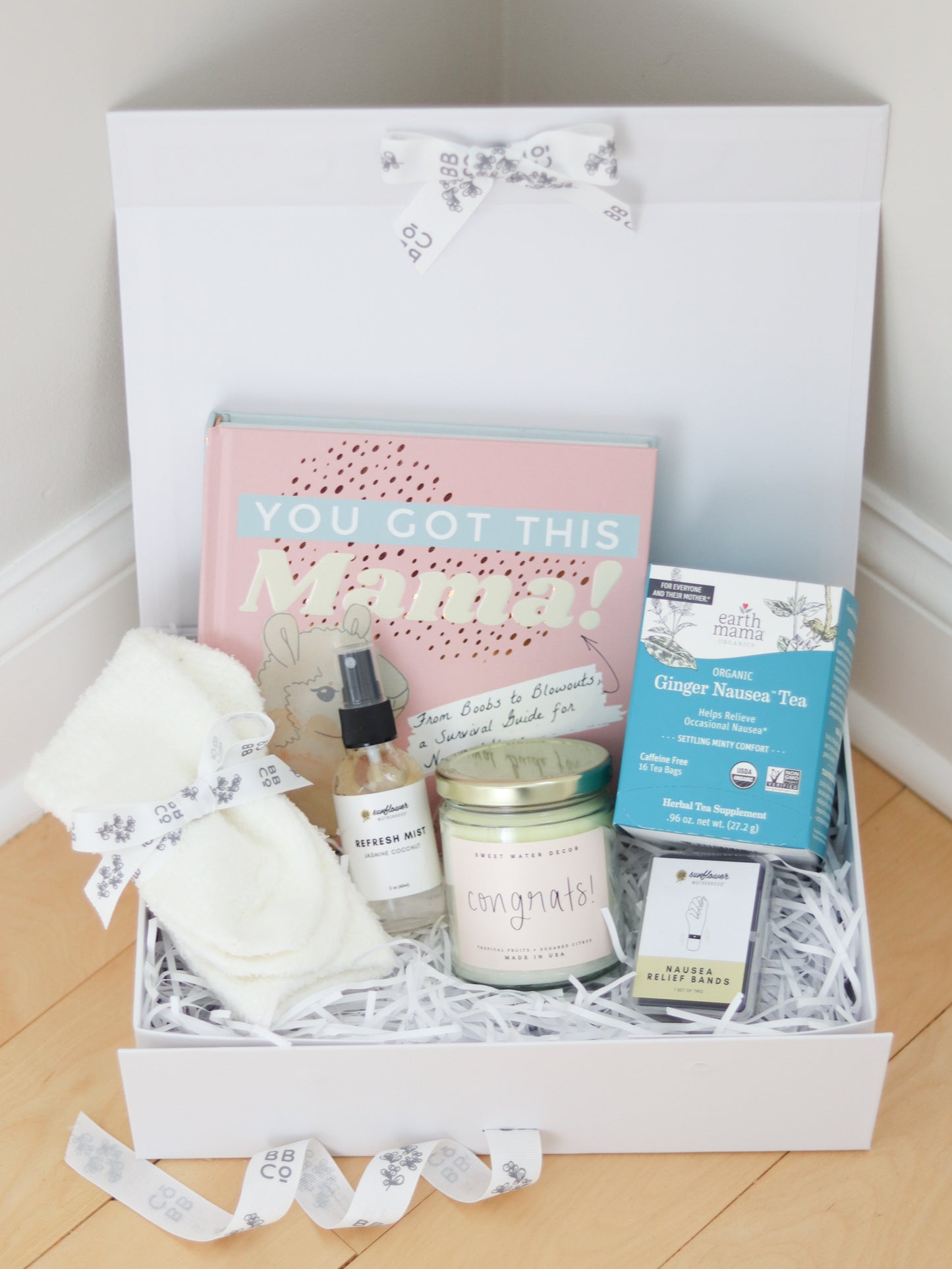 The Newly Expecting Gift Box