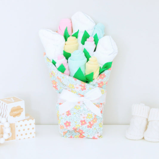 Ditsy Daisies Baby Gift Set - Baby Blossom Company