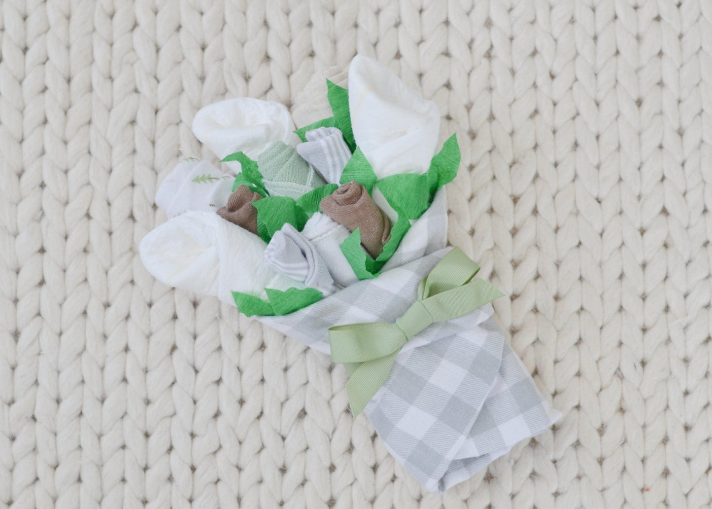 Gingham Forest Baby Gift Set - Baby Blossom Company