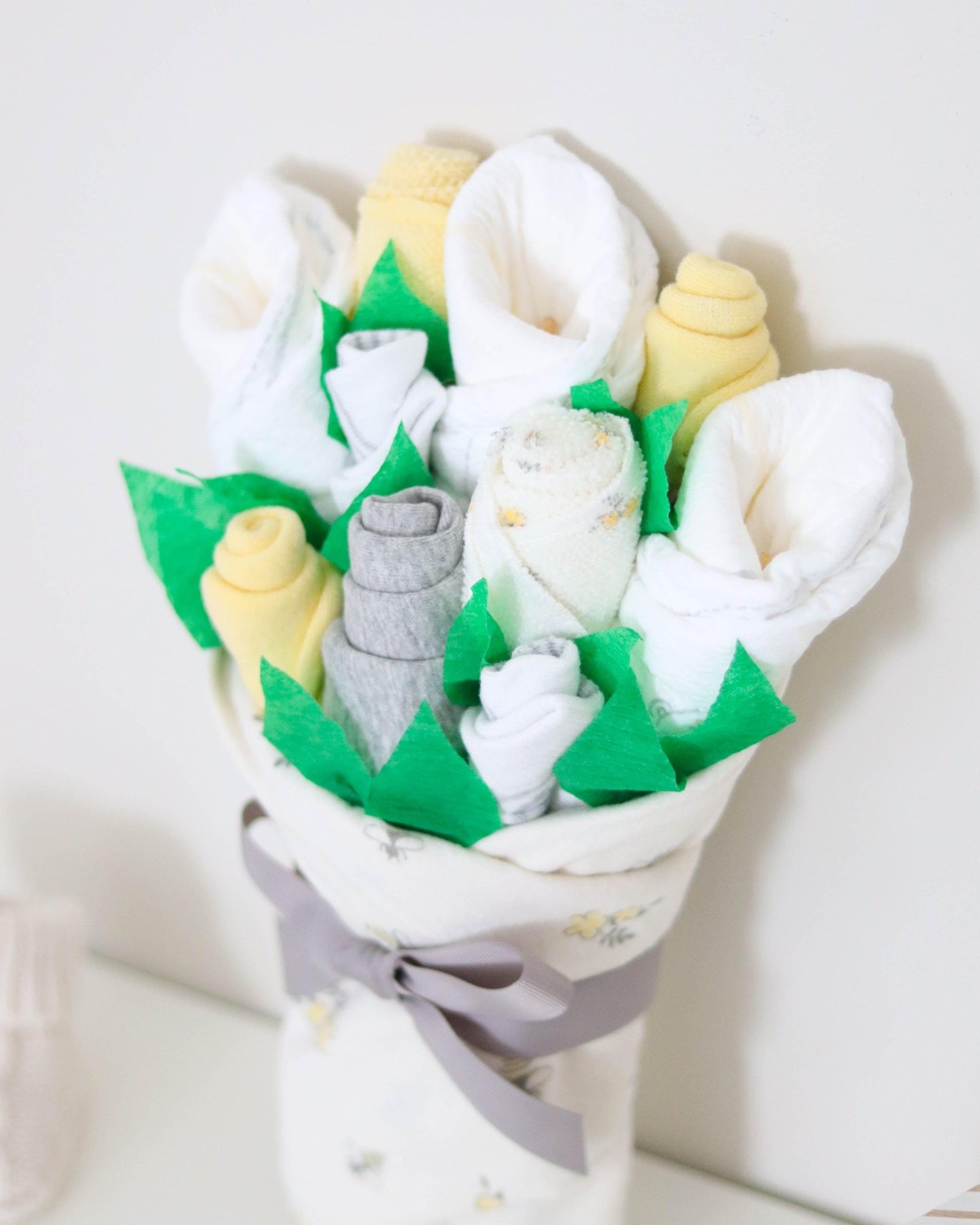 Little Bee Baby Gift Set - Baby Blossom Company