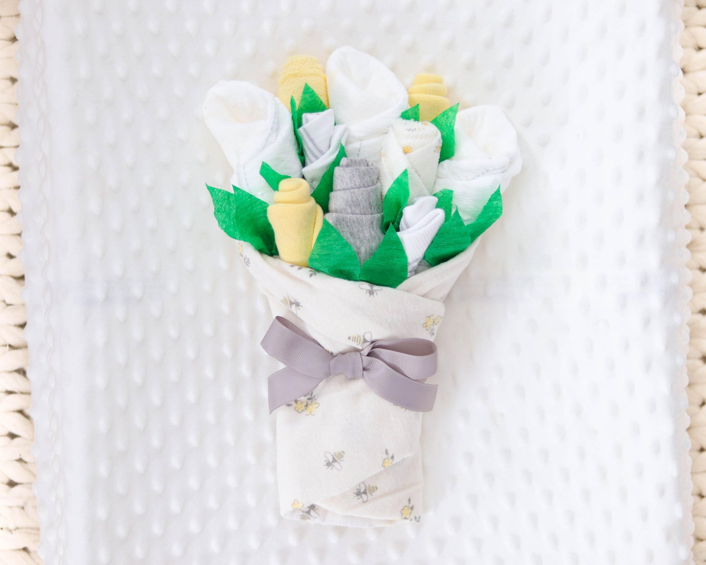 Little Bee Baby Gift Set - Baby Blossom Company