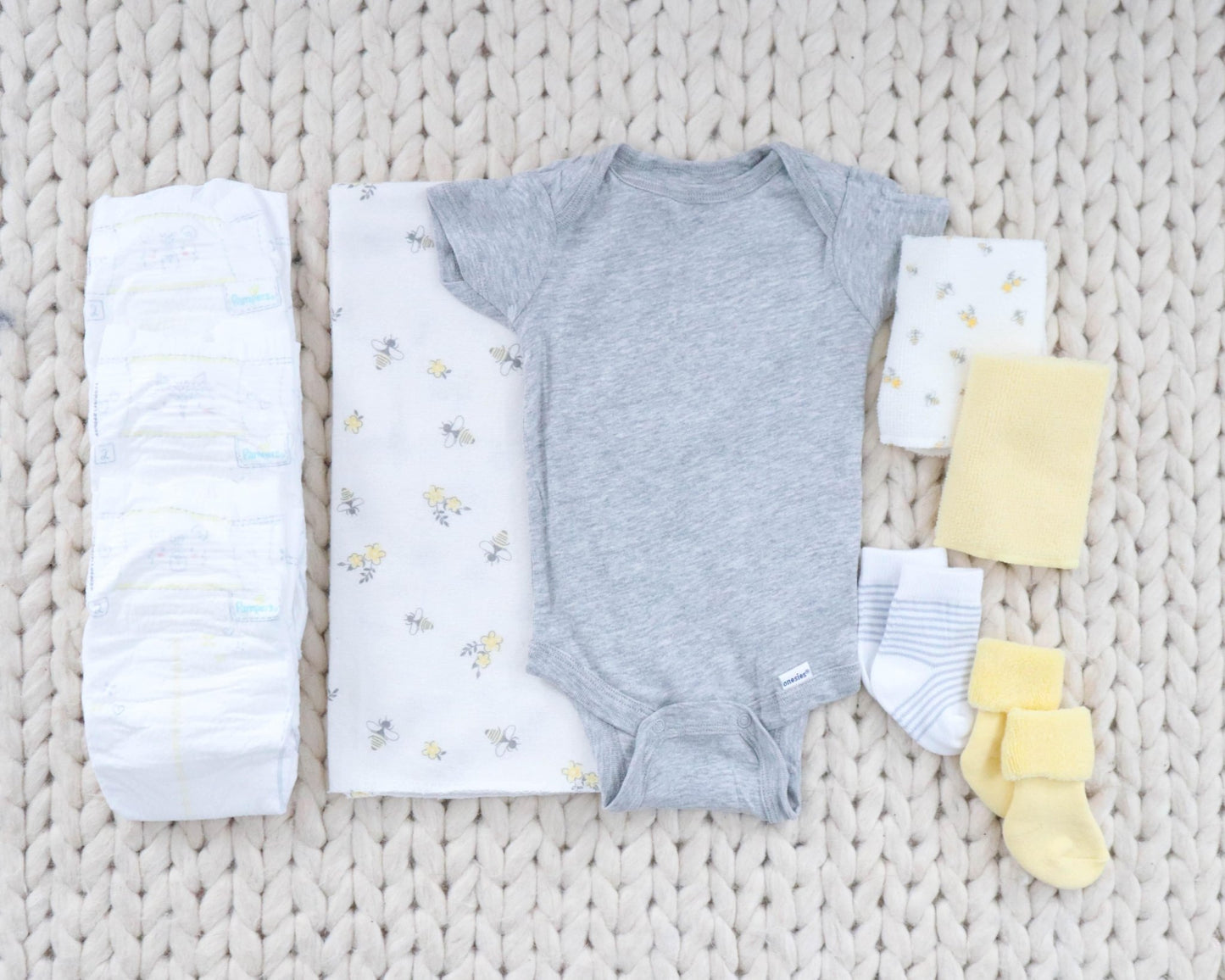 Little Bee Baby Gift Set - Baby Blossom Company