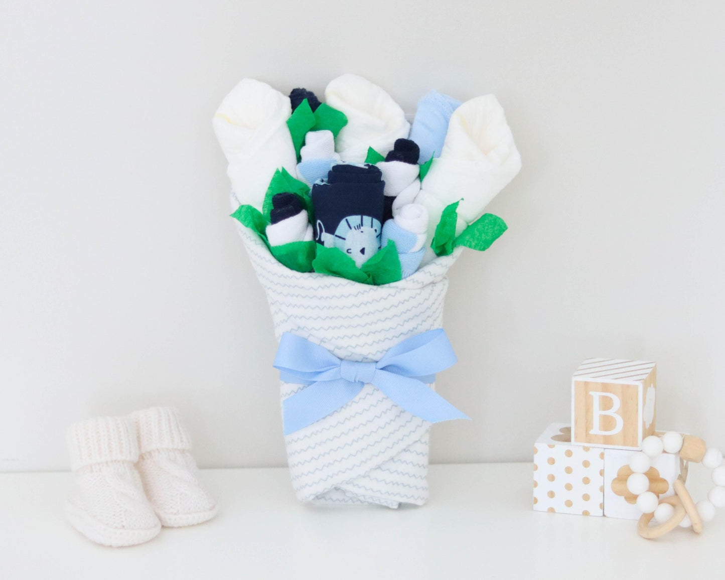 Navy Lion Baby Gift Set - Baby Blossom Company