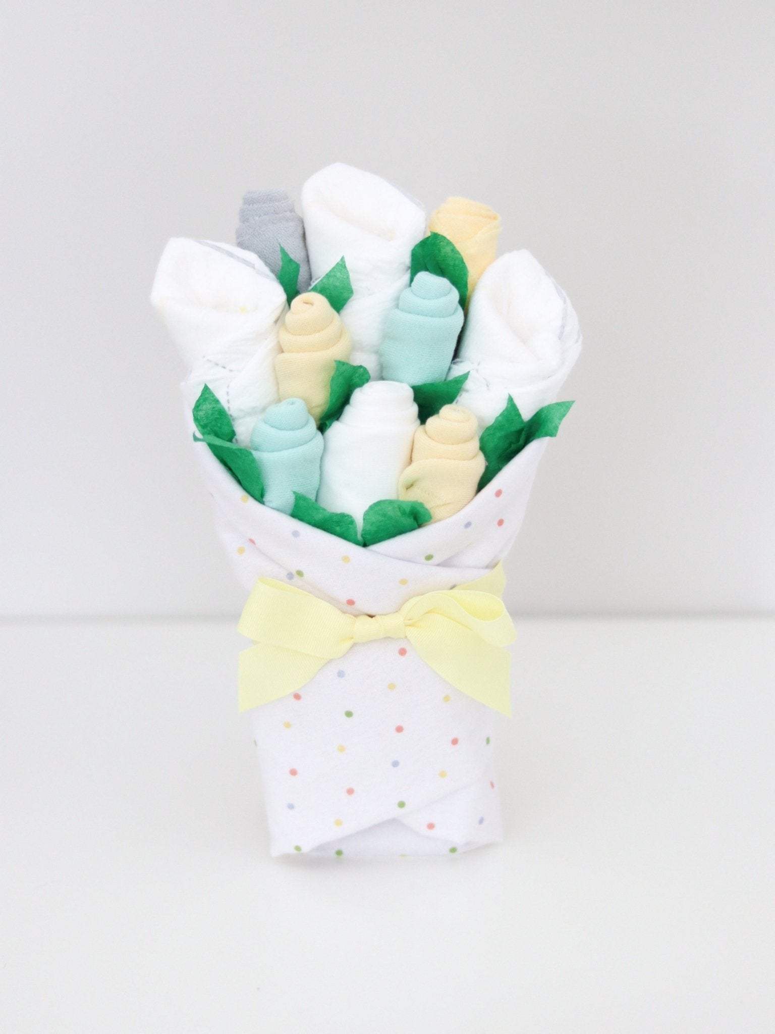 Neutral Dots Baby Gift Set - Baby Blossom Company